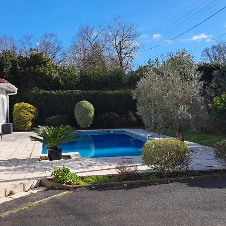 Basque - - 6/7 Personnes - Piscine بايون