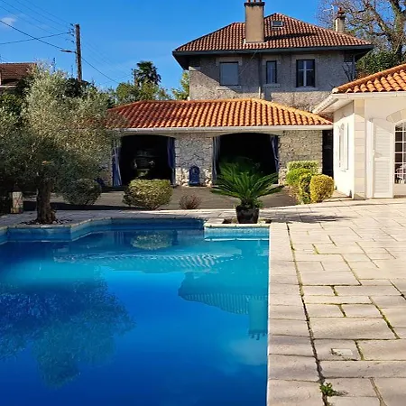 Basque - - 6/7 Personnes - Piscine فيلة